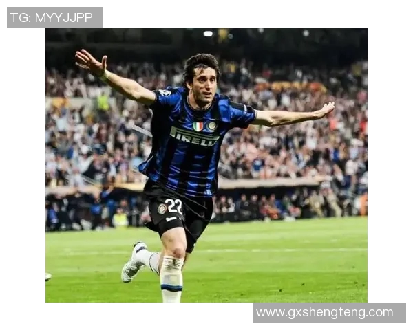 足球明星弟弟的崛起之路 从默默无闻到闪耀绿茵场的奋斗故事