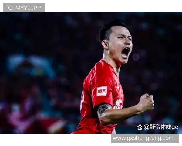 天下足球七号球星是谁揭秘 这位传奇人物如何征服绿茵场